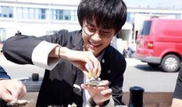 圈内扒爷爆料易烊千玺,揭秘明星背后的故事