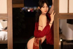 头条爆料旗袍女子视频,头条视频引发网友热议